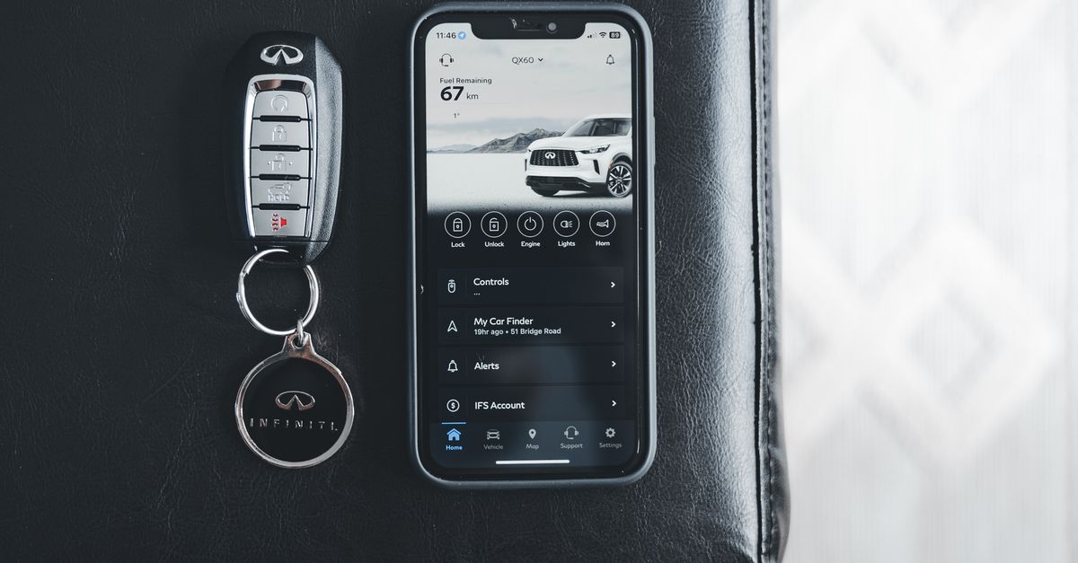 Nissan car key fob — Woodhaven Locksmiths