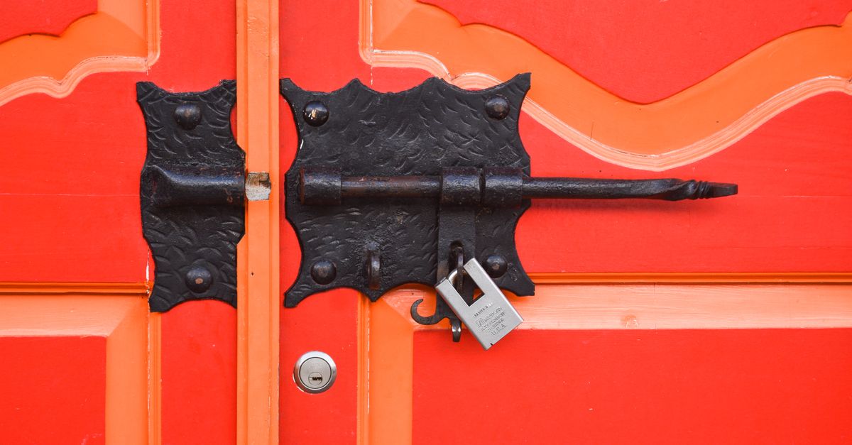 What an Emergency Locksmith Should Cost Near Me in Queens — Woodhaven Locksmiths