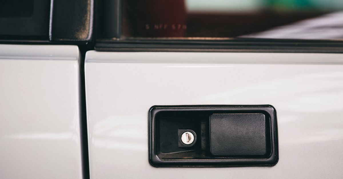 front door lock key — Woodhaven Locksmiths