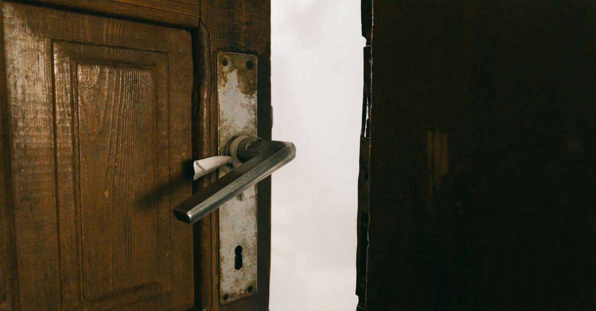 Beyond the Vehicle: Door Knob Lock, Mortise Lock, and Full Locksmith Services in Queens — Woodhaven Locksmiths